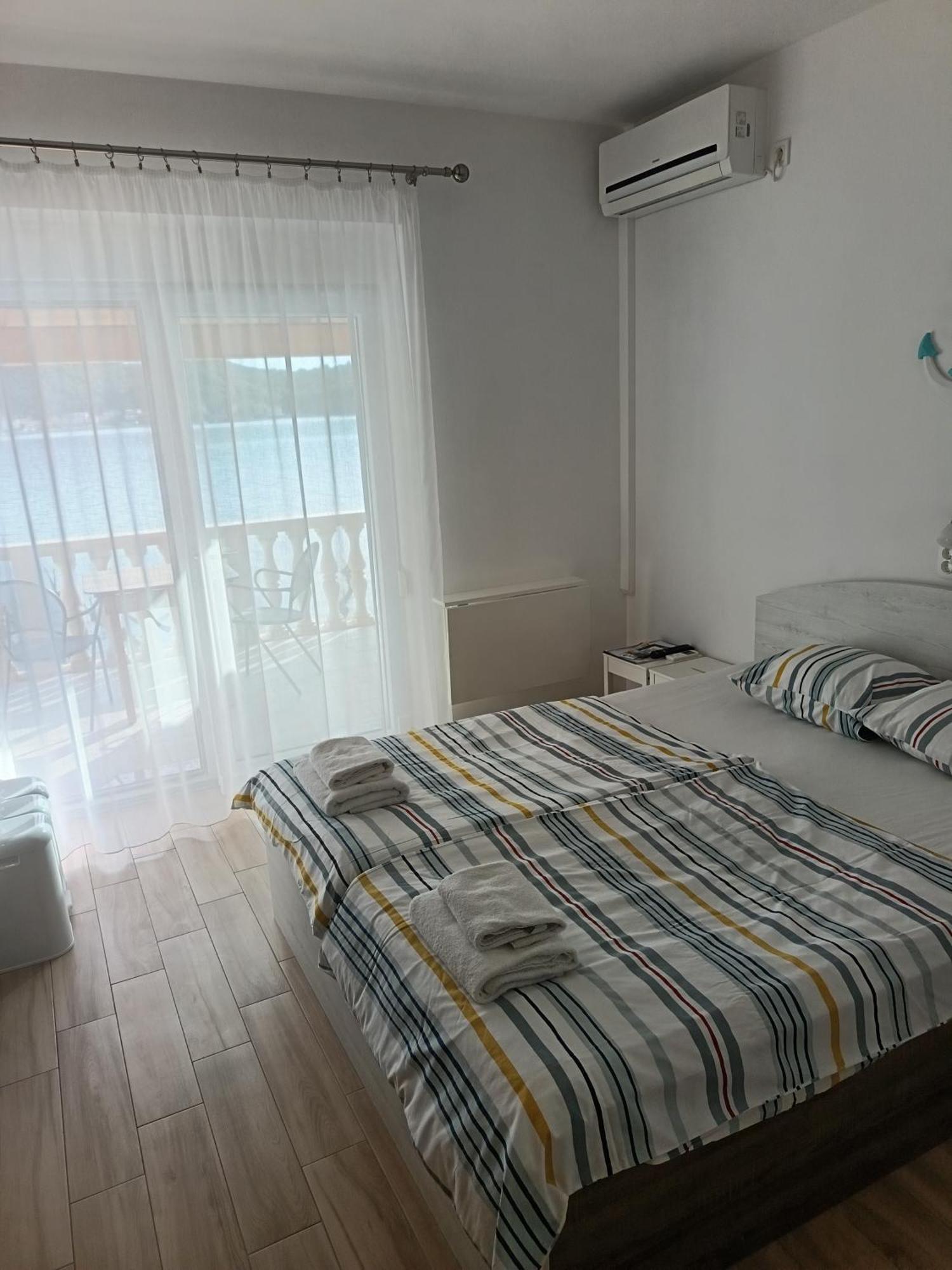 Apartmani Andela Kordic Supetarska Draga Exteriér fotografie